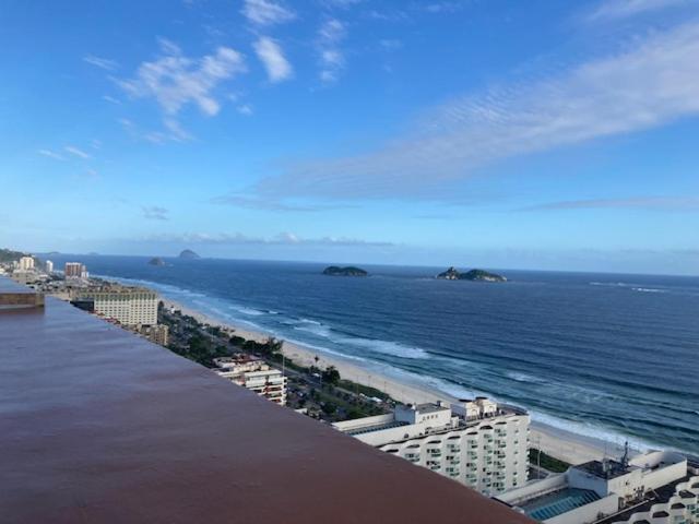 Lindo Apto De 2 Quartos E 2 Banheiros Sociais No Barramares Com Comercio Proximo, Piscina, Quadras, Parquinhos, Brinquedoteca, Emprestimo De Cadeiras E Barracas De Cortesia, Em Frente A Praia, Limpissimo, Com No * Río de Janeiro